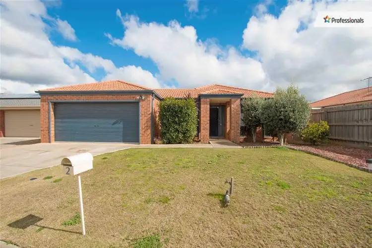 2 Jeune Place, Kurunjang VIC 3337