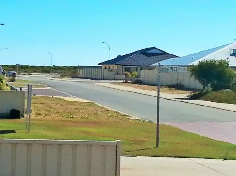 71 Lesueur Drive, Jurien Bay WA 6516