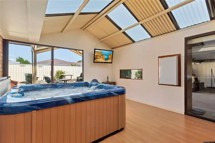 Sixth view of Homely house listing, 5 Magdalena Crescent, Paralowie SA 5108