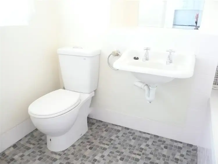 Sixth view of Homely apartment listing, 28/124 Terrace Road, Perth WA 6000