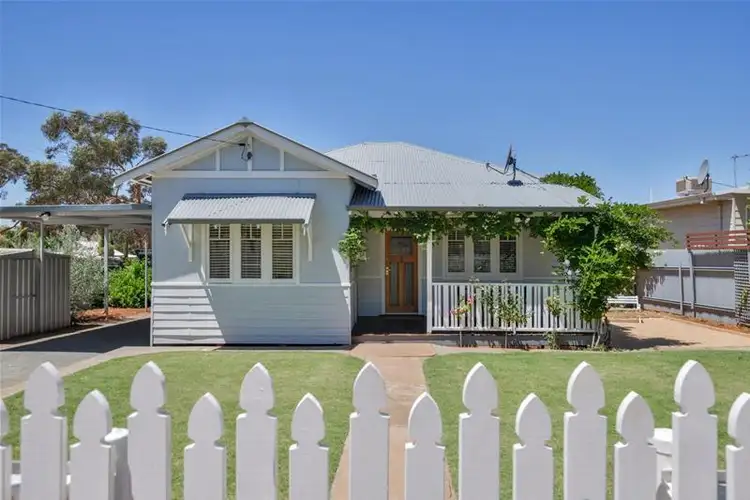 29 Lewis Street, Lamington WA 6430