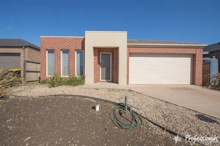 23 Saltbush Crescent, Brookfield VIC 3338