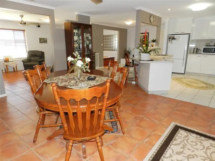 Sixth view of Homely house listing, 13 Reid Court, Yass NSW 2582