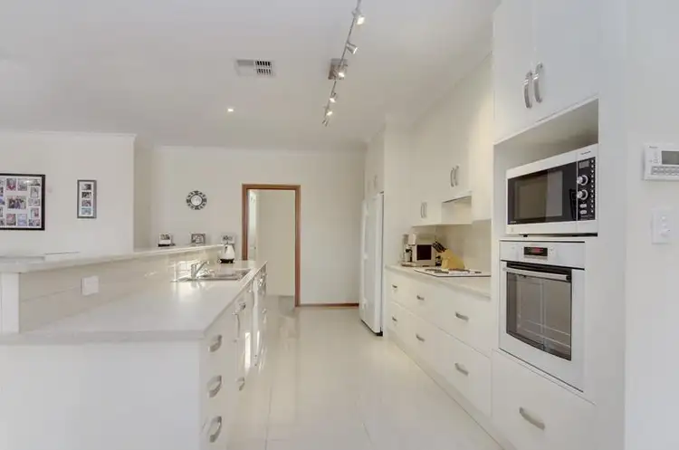 Sixth view of Homely house listing, 4 Barbary Court, North Moonta SA 5558