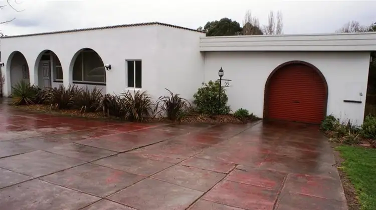 22 East Westbury Place, Deloraine TAS 7304