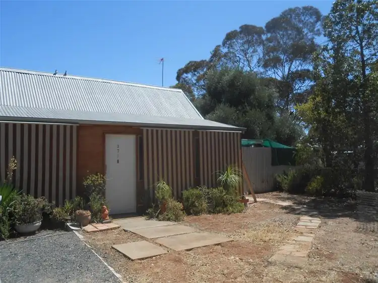 37 & 39 Prinsep Street, Norseman WA 6443