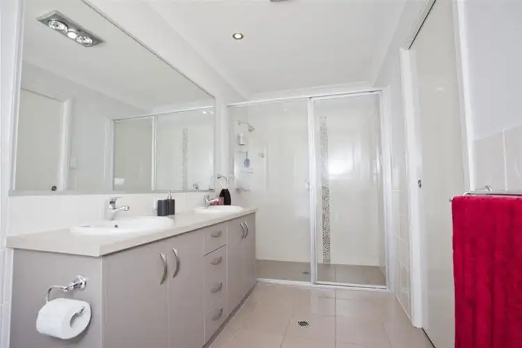 Seventh view of Homely house listing, 9 Sommerfeld Crescent, Chinchilla QLD 4413