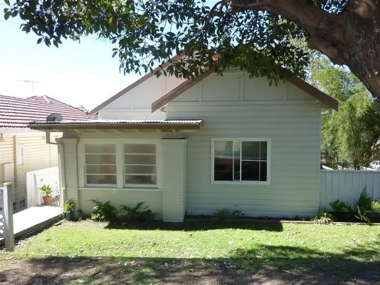62 Metcalfe Street, Wallsend NSW 2287