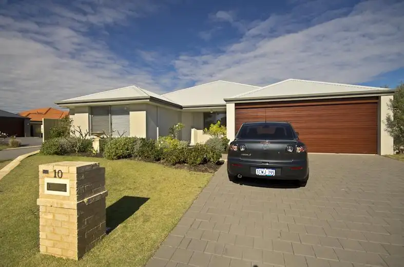 Main view of Homely house listing, 10 Cherokee Gardens, Secret Harbour WA 6173