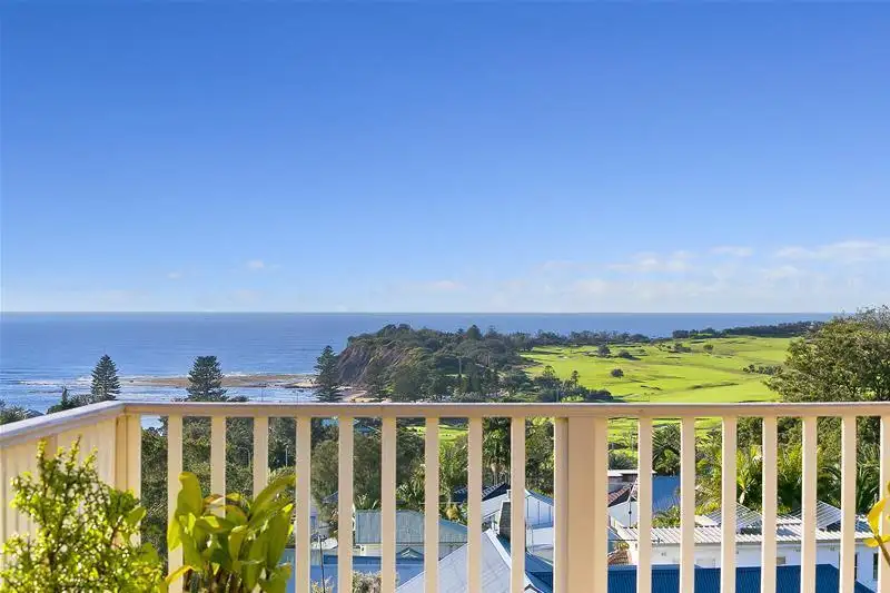 Main view of Homely house listing, 17 Bedford Crescent, Collaroy NSW 2097