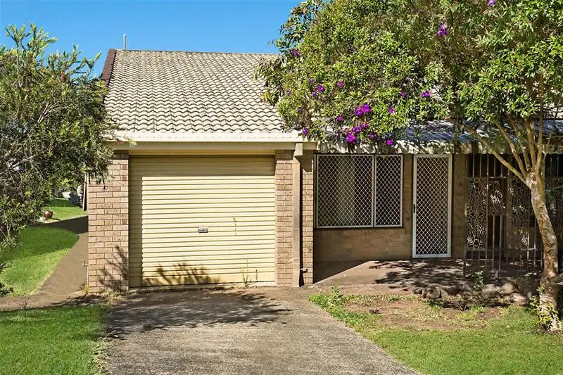 Main view of Homely unit listing, 2/8 Westview Drive, Goonellabah NSW 2480