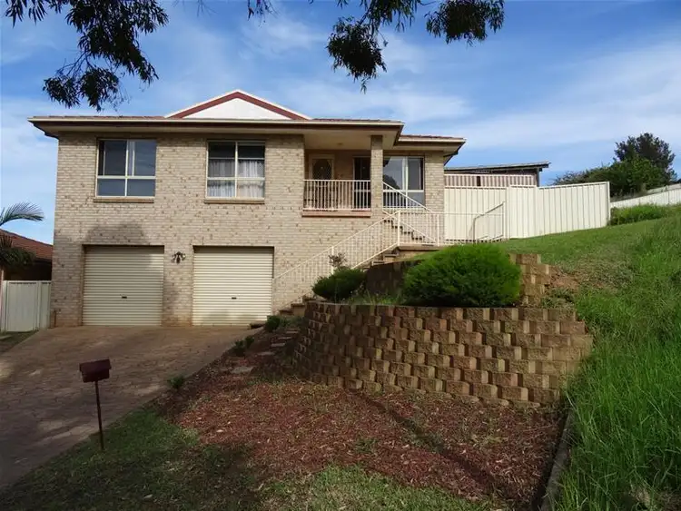 7 Chalcedony Street, Eagle Vale NSW 2558