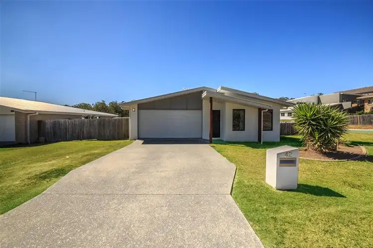 42 Hanover Drive, Pimpama QLD 4209