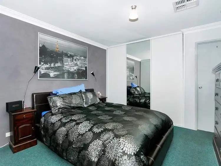 Third view of Homely house listing, 21 Cullen Court, Camillo WA 6111