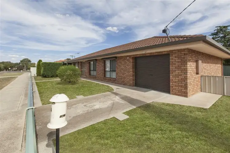 4A McGibbony Street, Ararat VIC 3377