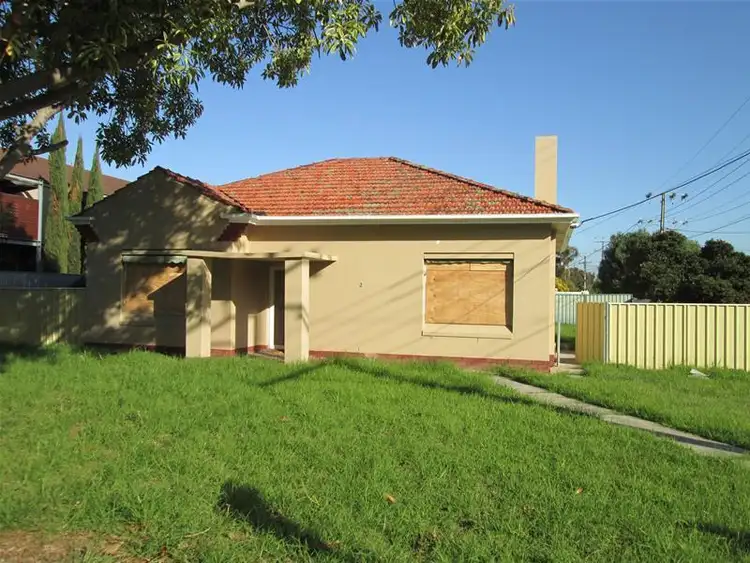 2 Packard  Street, North Plympton SA 5037