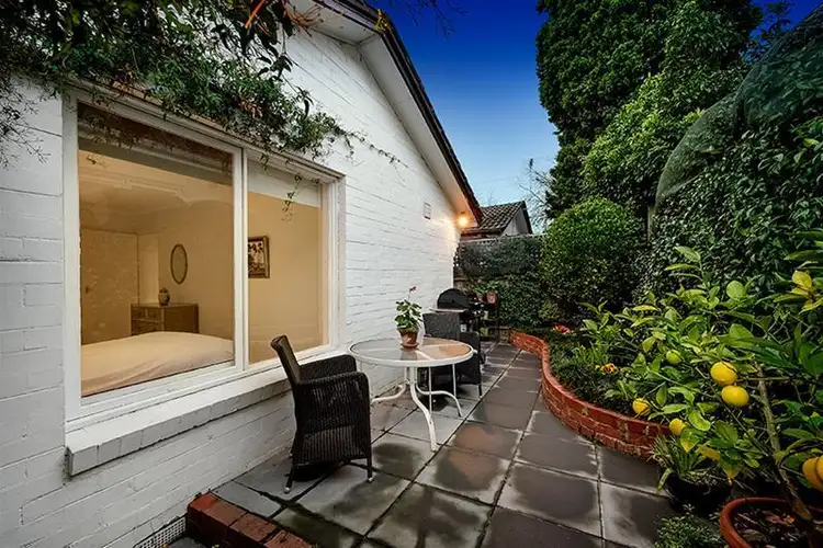 Fifth view of Homely unit listing, 2/146 Glen Iris Road, Glen Iris VIC 3146