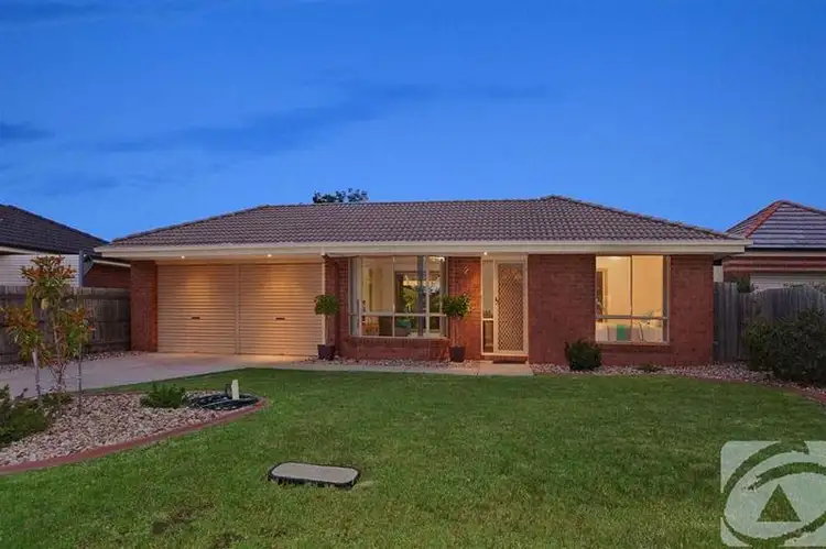 2 Leslie Court, Hillside VIC 3037