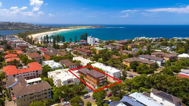 Third view of Homely apartment listing, 2/14-16 Banksia Street, Dee Why NSW 2099