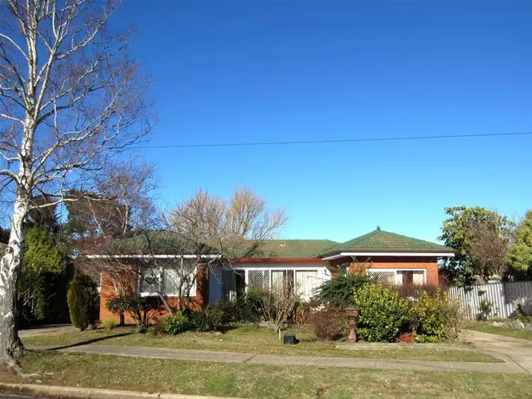 30 Balfour Street, Oberon NSW 2787