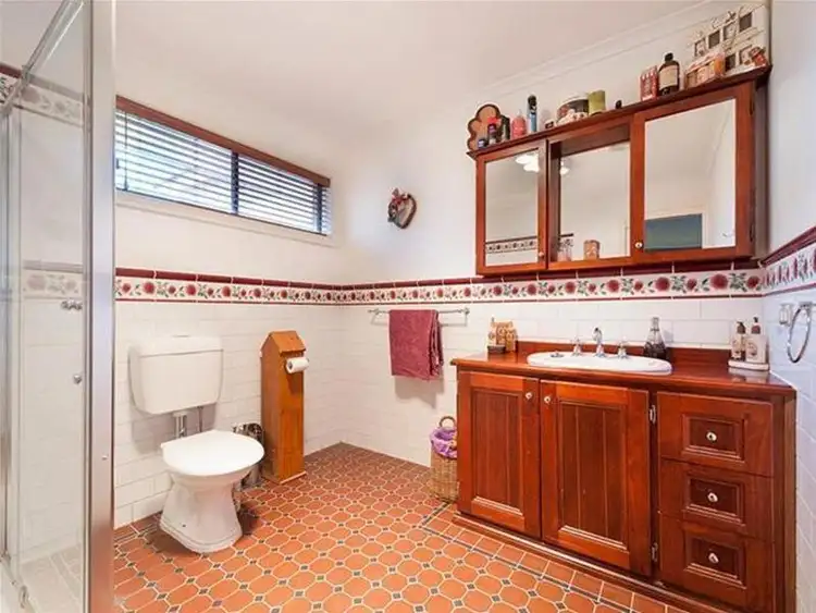 Sixth view of Homely house listing, 9 Kathryn Court, Sunbury VIC 3429
