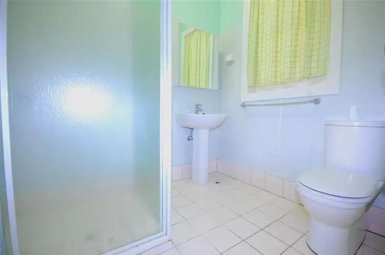 Seventh view of Homely house listing, 4 Davidson  Street, The Rock NSW 2655