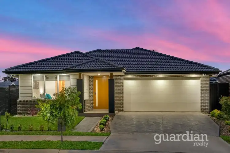 5 Stephenson Drive, Ropes Crossing NSW 2760
