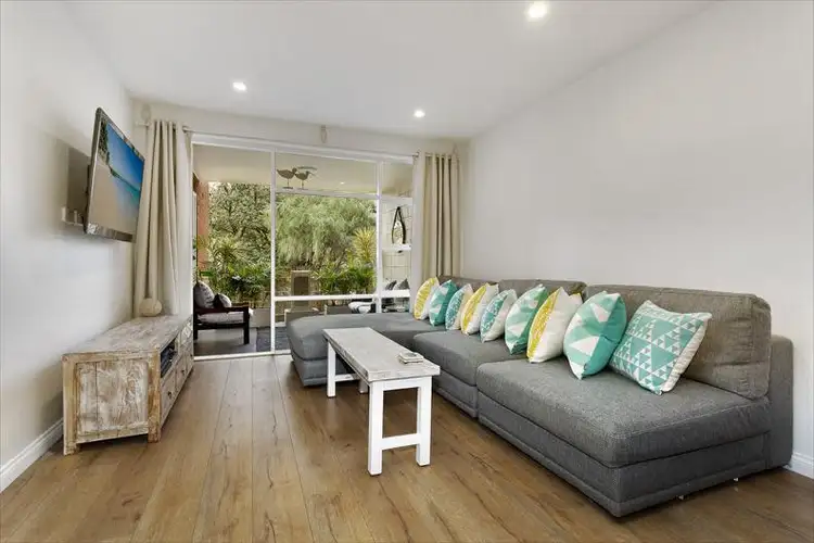 Main view of Homely apartment listing, 4/17 The Avenue, Collaroy NSW 2097