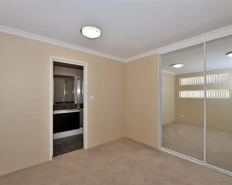 Fourth view of Homely villa listing, 2/6 Margaret Street, Midland WA 6056