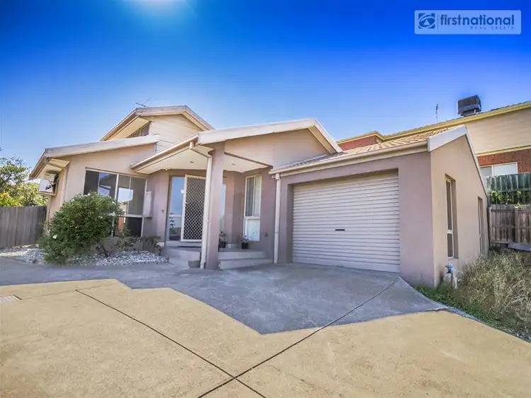 1/34 Papworth Place, Meadow Heights VIC 3048