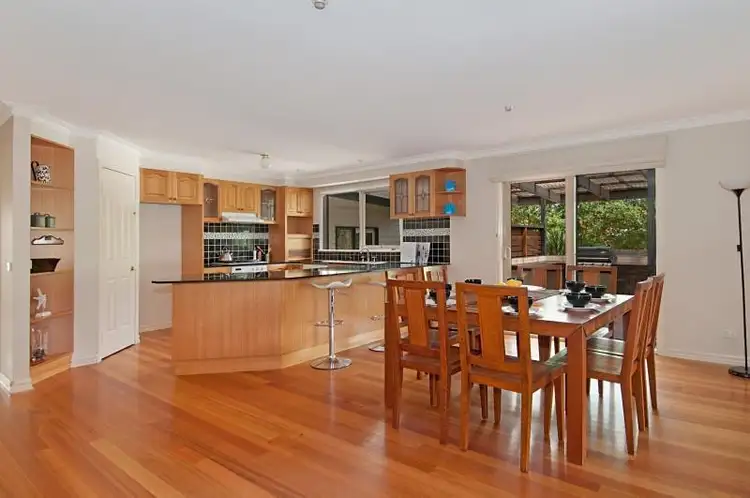 Second view of Homely house listing, 11 Arleon Court, Somerville VIC 3912