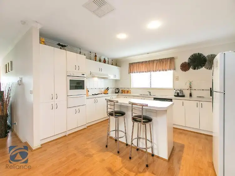 Sixth view of Homely house listing, 20 Ironbark Close, Hampton Park VIC 3976