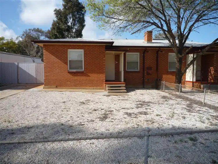 28 Stakes  Crescent, Elizabeth Downs SA 5113