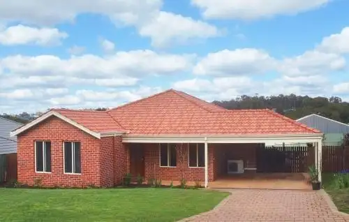 6 Kunzea Loop, Margaret River WA 6285