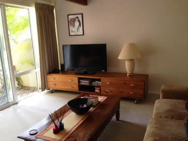Fourth view of Homely unit listing, 2/85 Park Beach Road, Coffs Harbour NSW 2450