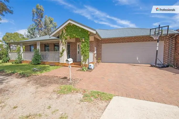 Seventh view of Homely house listing, 6 Clunes Way, Eynesbury VIC 3338