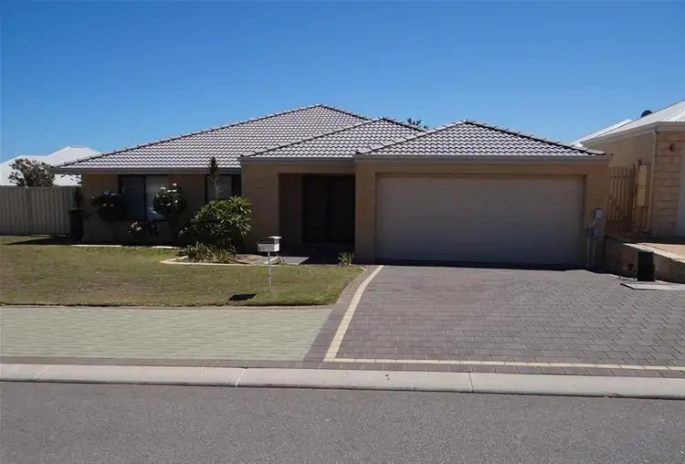 12 Alera Entrance, Wandina WA 6530