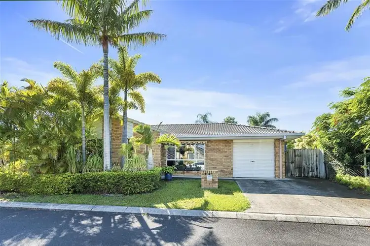 4 Capiten Court, Varsity Lakes QLD 4227