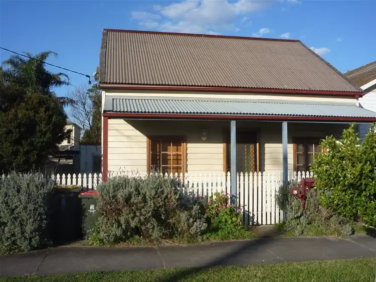 62 Young Street, Carrington NSW 2294
