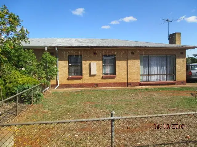 27 Stakes Crescent, Elizabeth Downs SA 5113