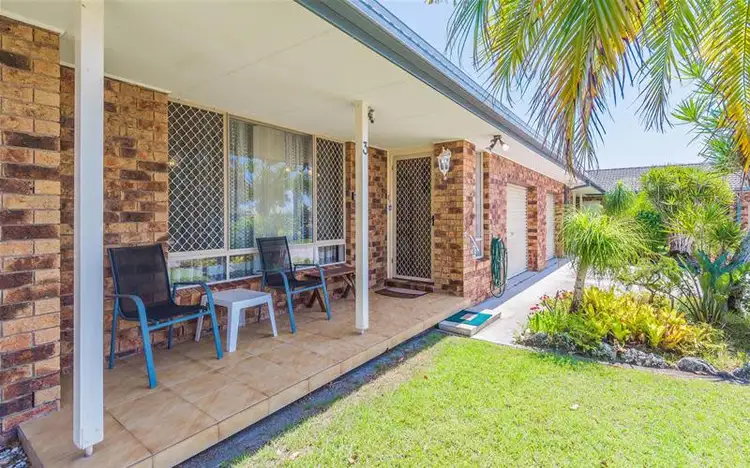 3/4 Toona Place, Yamba NSW 2464
