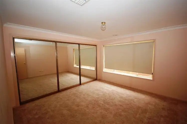 Fifth view of Homely house listing, 66 Balleroo Crescent, Glenfield Park NSW 2650