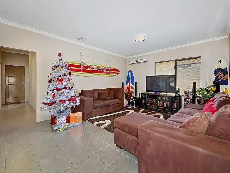 Second view of Homely house listing, 8 Cheney Loop, Secret Harbour WA 6173