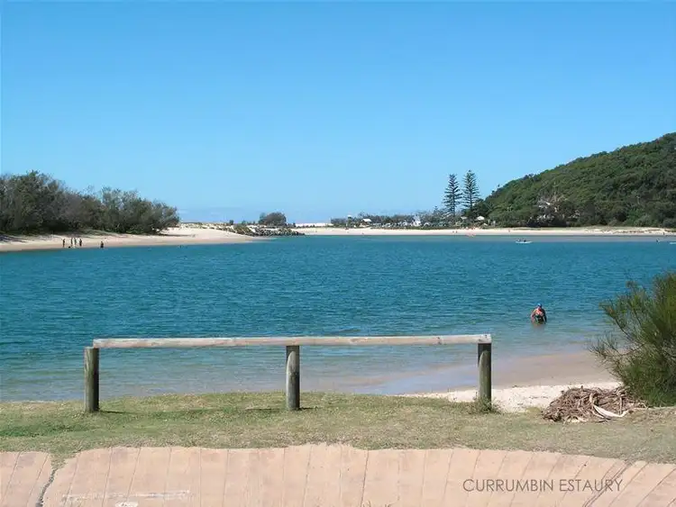 2/11 Carstens Court, Currumbin Waters QLD 4223
