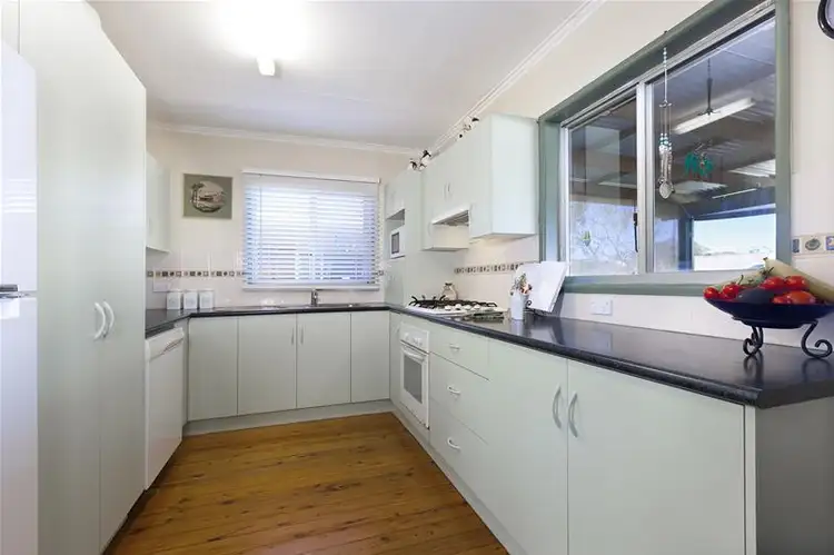 Fourth view of Homely house listing, 3 Ingestre Avenue, Shoalhaven Heads NSW 2535