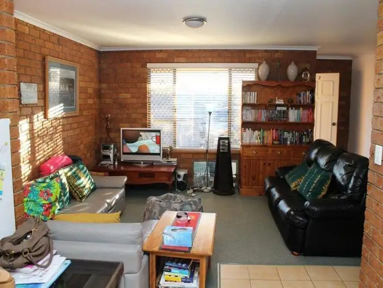 Third view of Homely unit listing, 2/3 Graeme Avenue, Goonellabah NSW 2480
