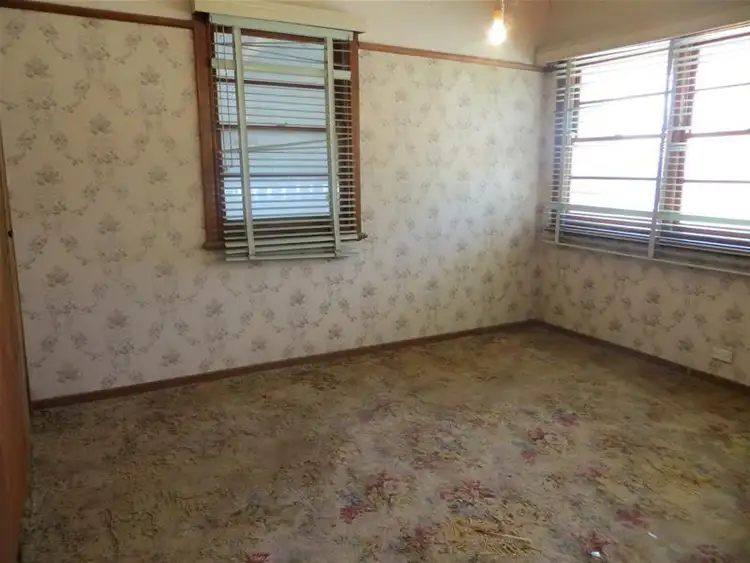 Seventh view of Homely house listing, 128 Pasadena Grove, Mildura VIC 3500