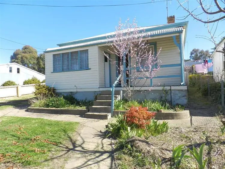 81 Shaw Street, Yass NSW 2582