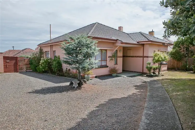 1604 Dandenong Road, Huntingdale VIC 3166