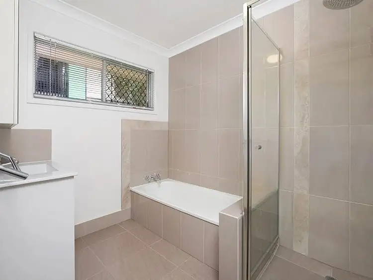 Fifth view of Homely house listing, 2 Viewpoint Street, Sunnybank Hills QLD 4109